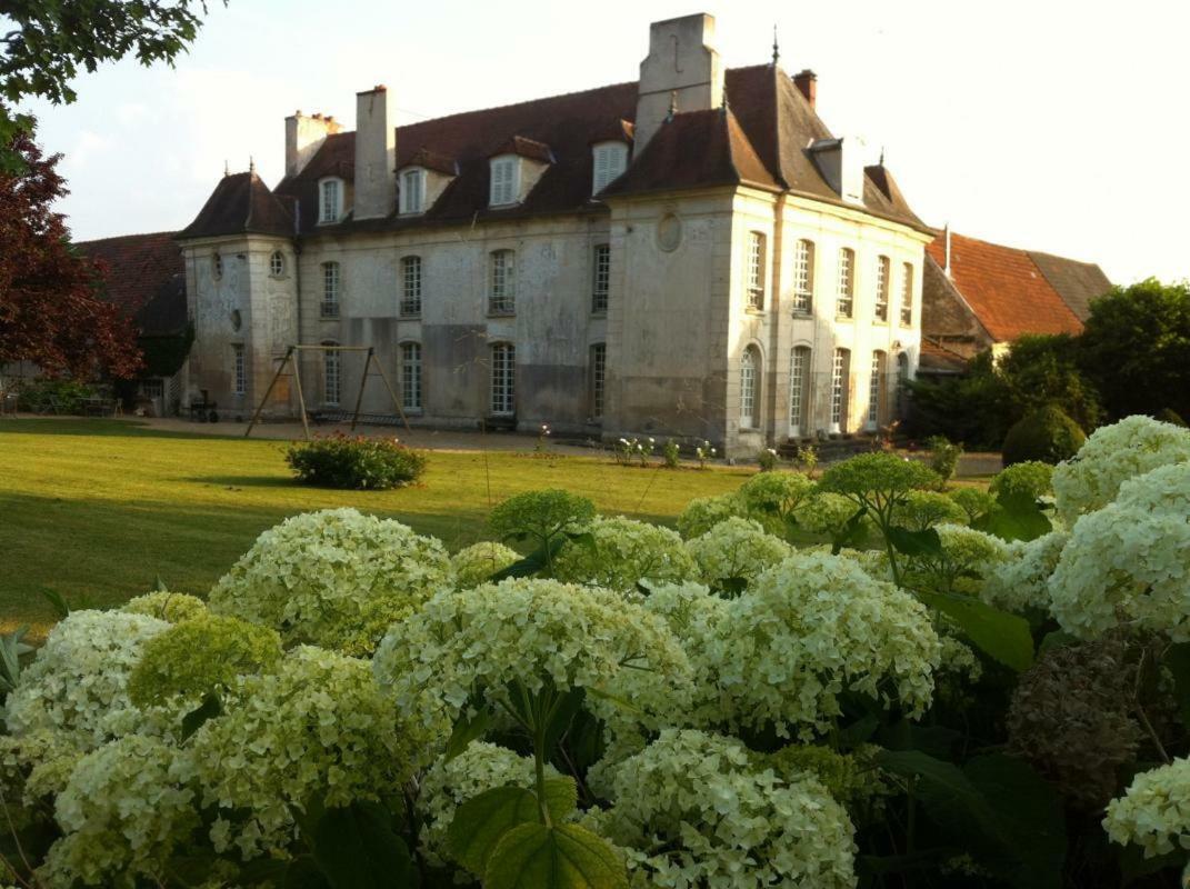 Ferme De La Valliere Tancrou Exteriör bild